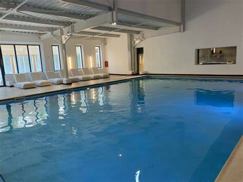 Appart'hôtel con piscina en La Roche-Posay